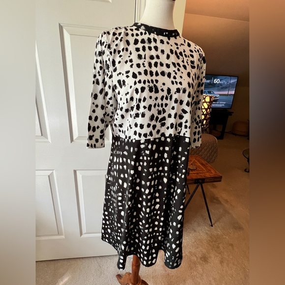 ASOS midi dress - super cute pattern and easy to dress up or down! - Picture 5 of 6